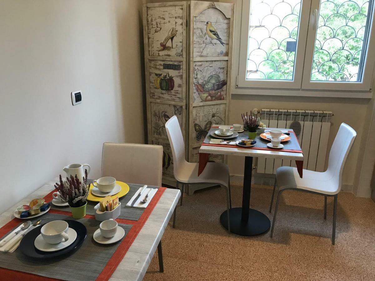 Acomodação com café da manhã  Fontanelle Romane Roma